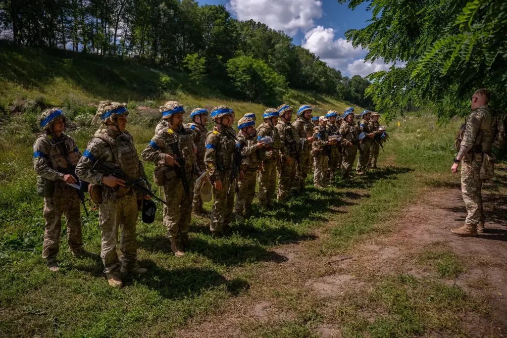 Різні професії. Одна команда
